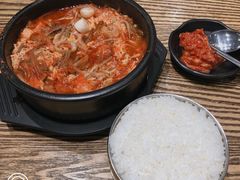 -吴草鸡爪오초닭발韩食堂(融恒盈嘉中心店)