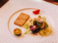 自制鸭肝批配混合蔬菜沙拉-卡本妮法餐厅·北京和平宾馆