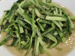 -品鲜村农家菜·阳澄湖大闸蟹(总店)