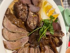 -潮界(LU·ONE凯德晶萃广场店)