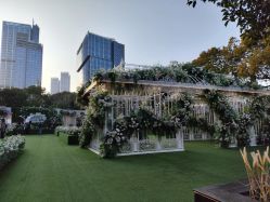 -东方薇婷艺术中心(北外滩店)