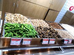 -琦王花生(中央商场店)