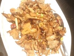 -鲁菜根·泰山菜(泰山店)