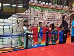 -蒙特利亲子乐园