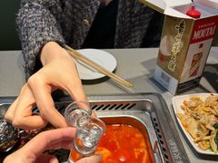 -海底捞火锅(杭州滨江九宜城店)