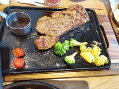 -必胜客(大宁路店)