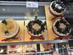 -花花卷卷·鲜食蛋糕(静安久光百货店)