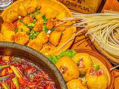 -黔有有贵州酸汤夺夺粉火锅(五味十字店)