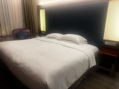 -上海浦东假日酒店