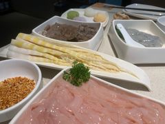 -海底捞火锅鲜切牛肉主题店(长寿路店)