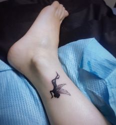 -越域刺青