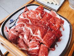 -毛辣果·贵州红酸汤牛肉火锅(西单店)