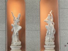 -敦煌莫高国际机场