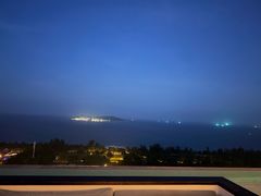 -瑰丽酒店·海吧·天际下午茶·现场DJ·天台酒吧