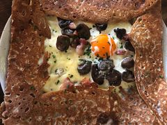 鸡蛋蘑菇熏肉荞麦可丽饼-RAC BAR(安福路店)