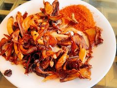 炸菌子-勺子米线·云南传统小吃市集(四方街店)