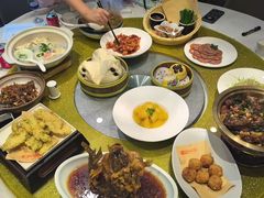 -鲁菜根·泰安菜(万达店)