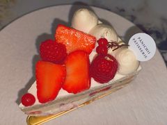法式草莓蛋糕-沛家·西餐Brunch·直火料理