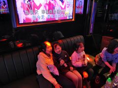 -好乐迪(张扬路八佰伴店)