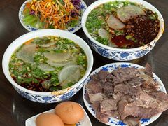 -吾穆勒蓬灰牛肉面·清真(北滨河中路店)