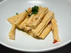 香菜拌自制腐竹-徐记海鲜·家宴(南油永新汇店)