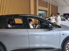 -蔚来体验中心(北京亦庄店)