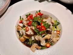 -鲜入唯煮·港式海鲜牛肉火锅(金宝街店)