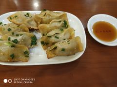 -小姜锅贴(凤凰街店)