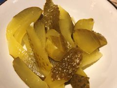 酸黄瓜-皇冠自酿啤酒坊(中国红街5号楼店)