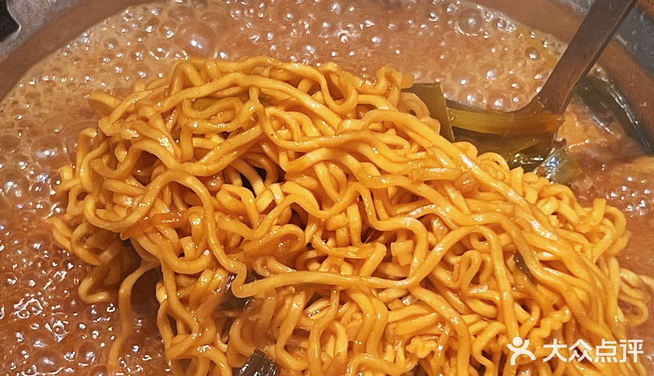 汕头必吃的美味卤水火锅【围炉夜话】