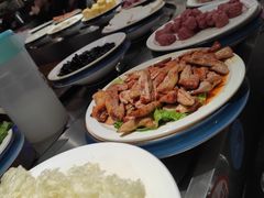 -钱小主·自助回旋烤肉火锅餐厅(东方新天地店)