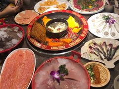 -蜀辣居鲜货老火锅(双流万达店)
