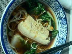 -苏州金鸡湖中茵皇冠假日酒店