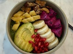 -ROAST coffee & eatery