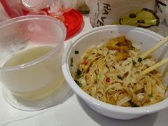 -甘掌门·化州驰名牛杂粉(越秀店)