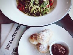 -Pizza Express(机场T1店)