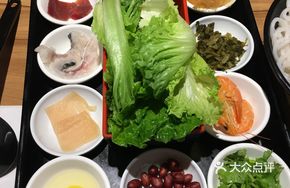 Yi Ling Family Feast