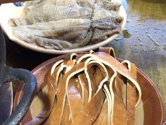 -黄潇洒老火锅(九眼桥宏济巷店)