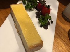 -四月吧餐厅(正阳步行街店)
