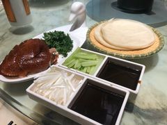 -梁家大院•农家菜(昆山会展中心店)