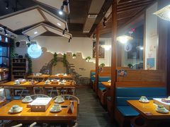 卡座-城边边烧烤-魏晋烤肉旗舰店