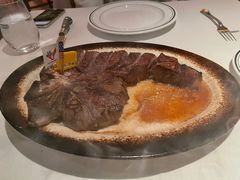 招牌大里脊双人份-Wolfgang’s Steakhouse 沃夫冈牛排馆(上海白玉兰广场店)