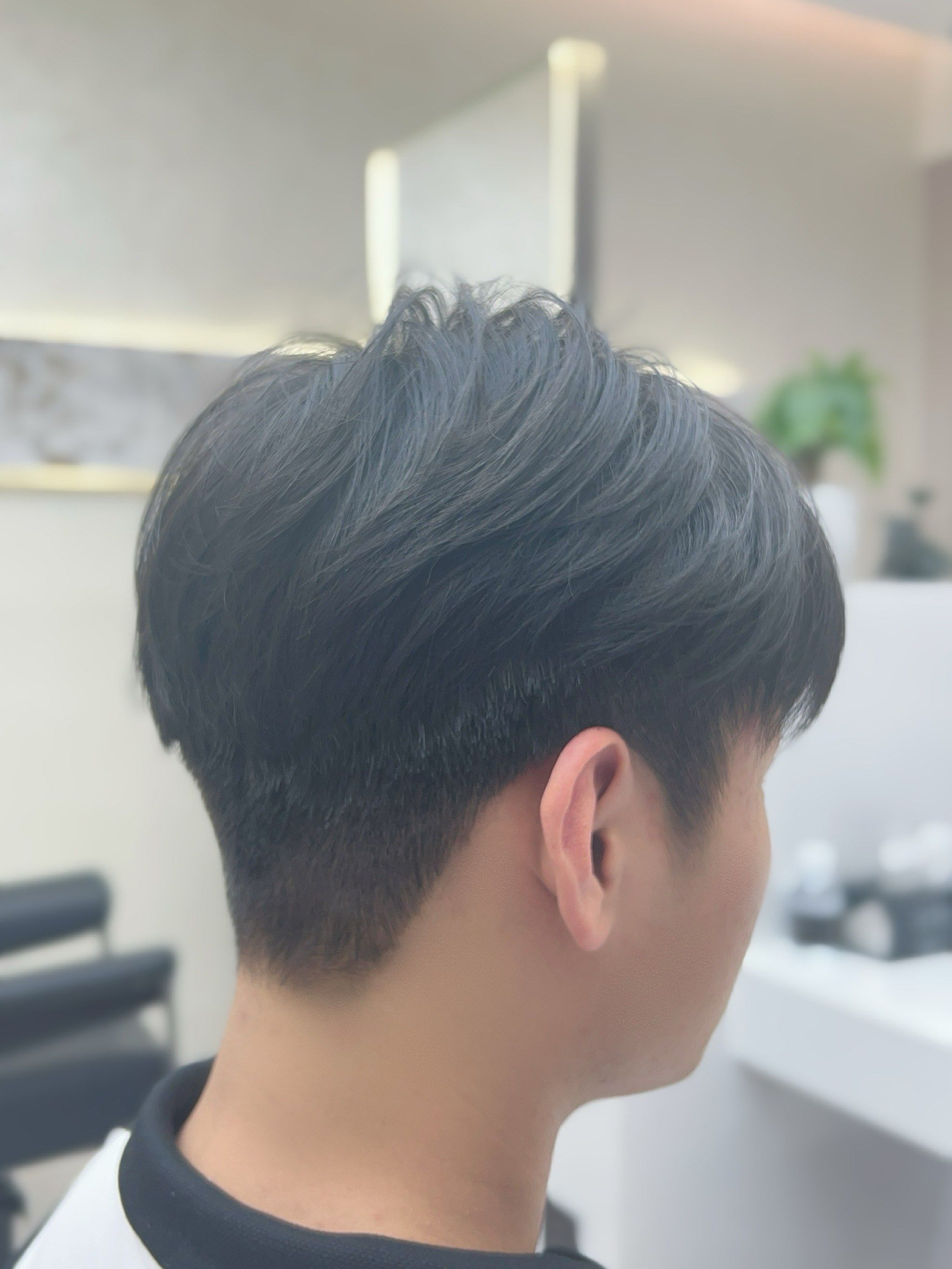 碎盖发型