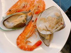 -梅园国际大酒店·自助餐厅(光明港店)