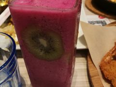 热情火龙果酸奶果昔-必胜客(上海新南方商城PH店)