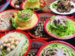 -闯关东东北农家菜(崂山石老人店)