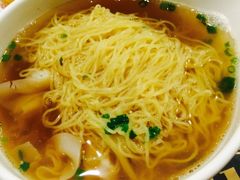 -新大咀港式茶餐厅(宝山万达店)