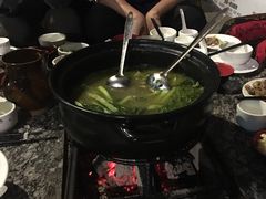 -蘑统田下·野生菌火锅