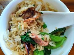 广式腊味煲仔饭-捞围鲜·港式打边炉(海阳路店)