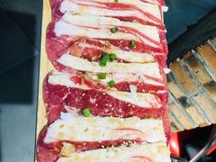 -马路牙子烧烤音乐酒馆(望京店)